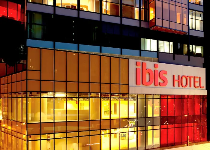 Ibis Hong Kong Central & Sheung WanAirport Hotel